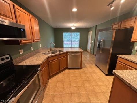 1794 Wakefield Drive Akron OH 44320