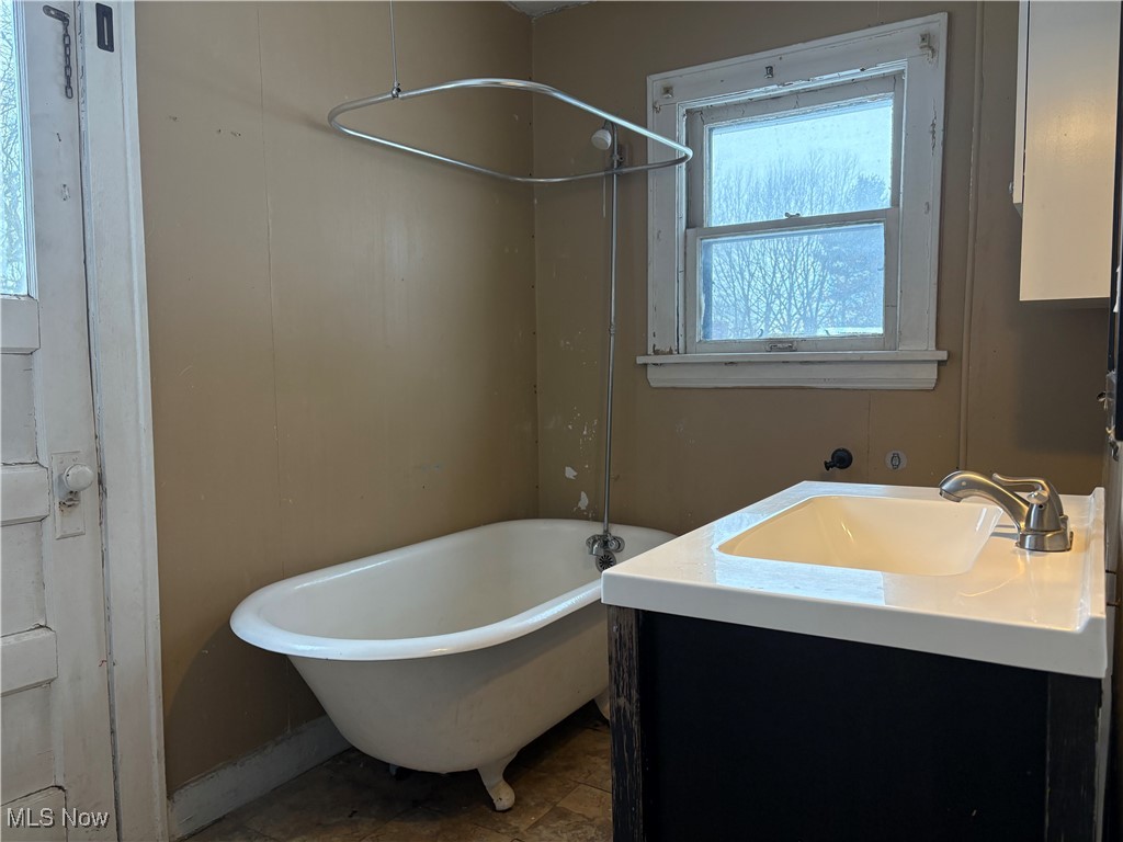 586 Morgan Avenue Akron OH 44311