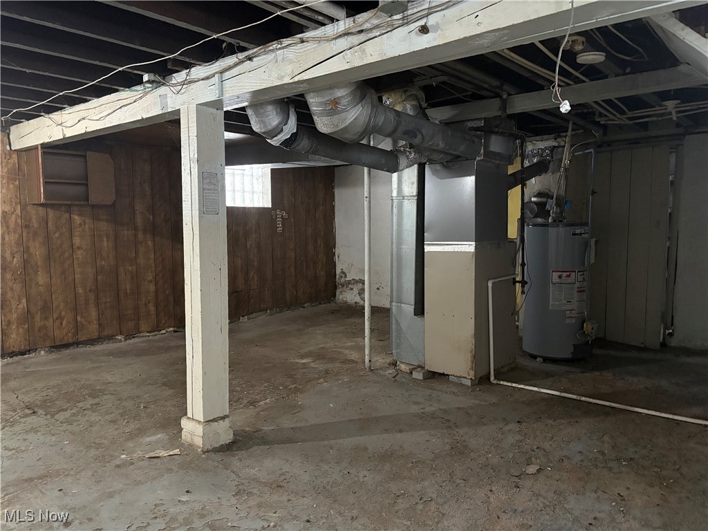 586 Morgan Avenue Akron OH 44311