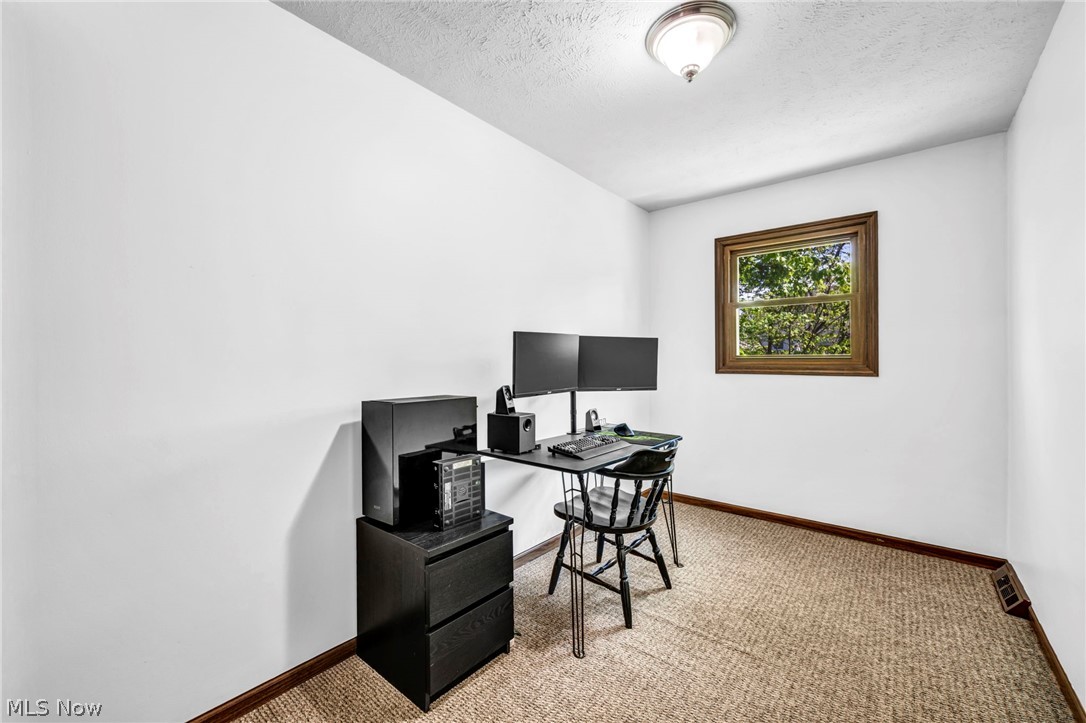 9533 Catalpa Circle Mentor OH 44060