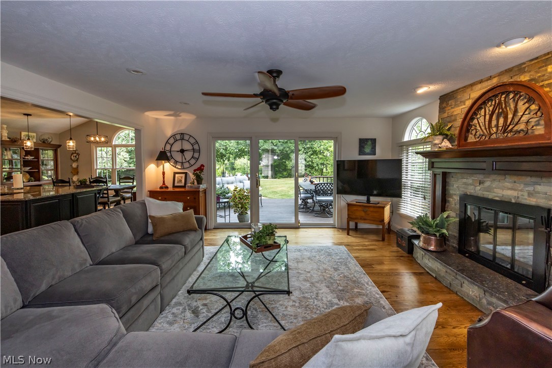 300 Lakeview Circle Aurora OH 44202