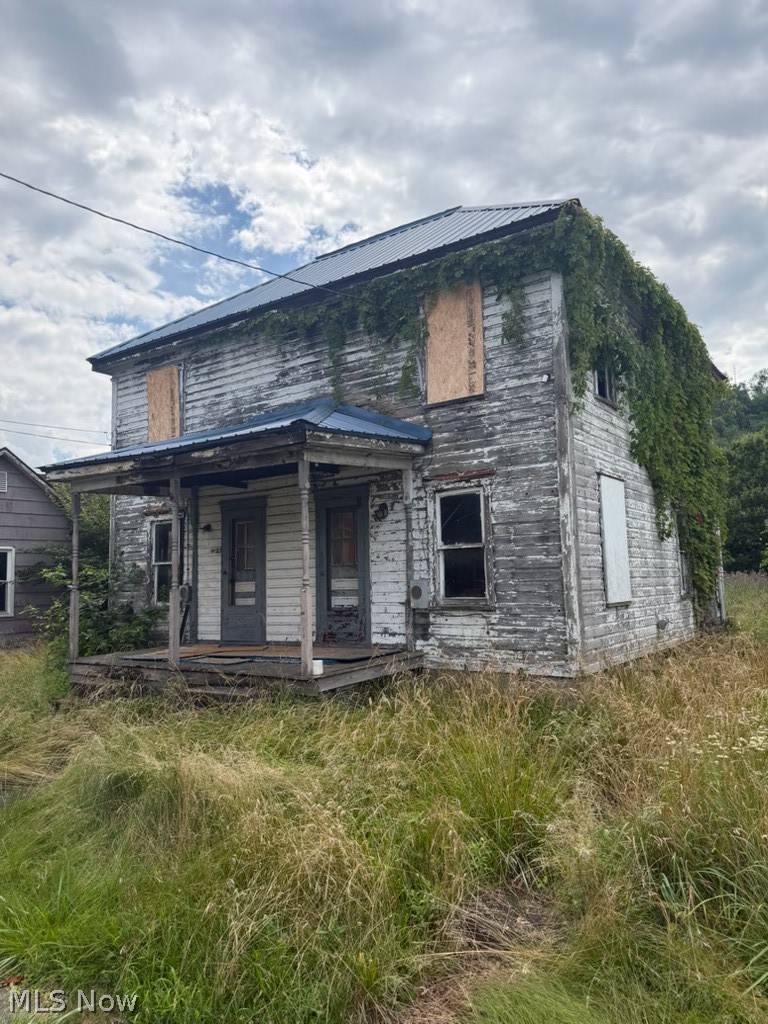 83 Cole Street Dillonvale OH 43917