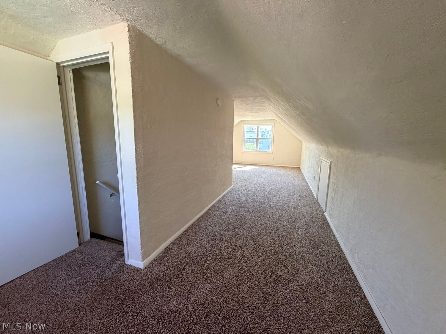 2033 Eastlawn Avenue Akron OH 44305