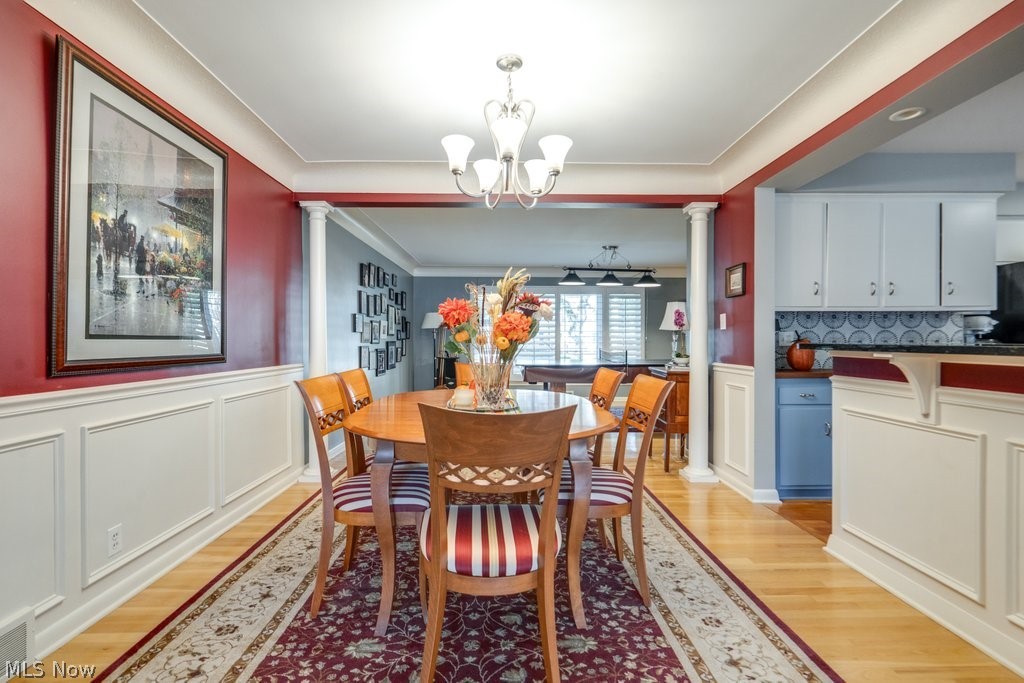 22212 E Byron Road Shaker Heights OH 44122