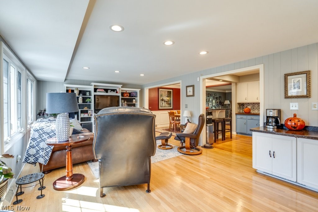 22212 E Byron Road Shaker Heights OH 44122