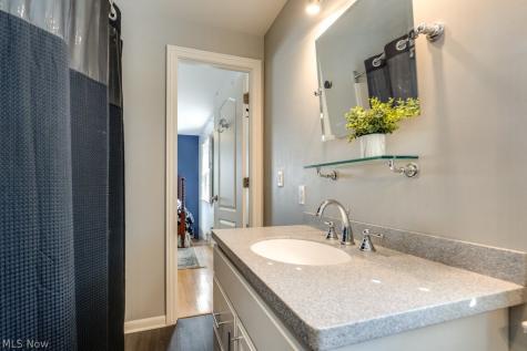 22212 E Byron Road Shaker Heights OH 44122
