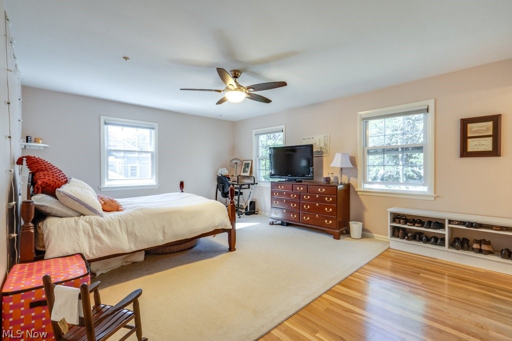 22212 E Byron Road Shaker Heights OH 44122