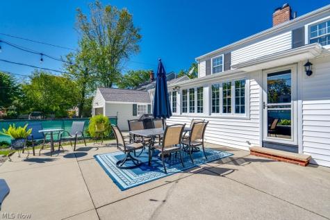 22212 E Byron Road Shaker Heights OH 44122