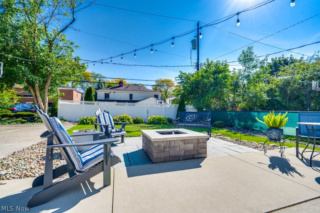 22212 E Byron Road Shaker Heights OH 44122