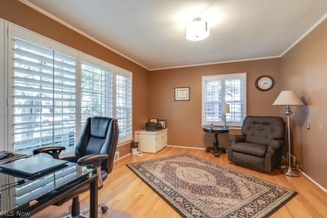 22212 E Byron Road Shaker Heights OH 44122