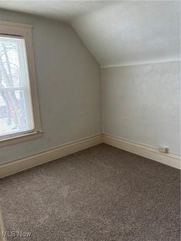 9516 Kirkwood Cleveland OH 44102