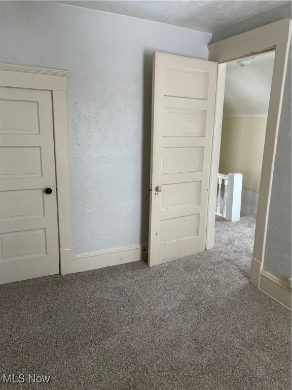 9516 Kirkwood Cleveland OH 44102