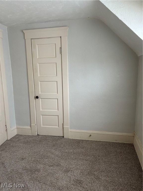 9516 Kirkwood Cleveland OH 44102