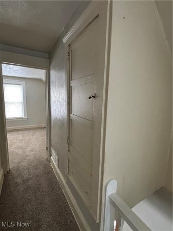 9516 Kirkwood Cleveland OH 44102