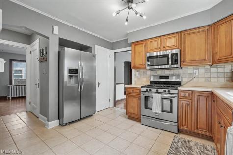 172 Westover Drive Akron OH 44313