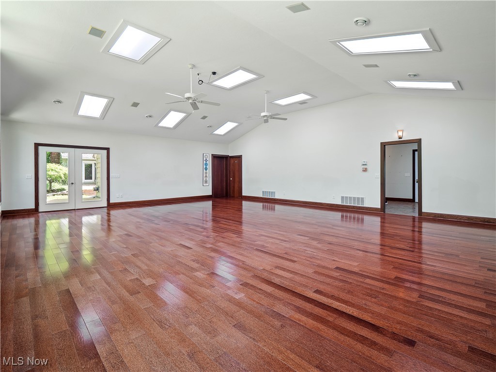 19322 E River Road Columbia Station OH 44028