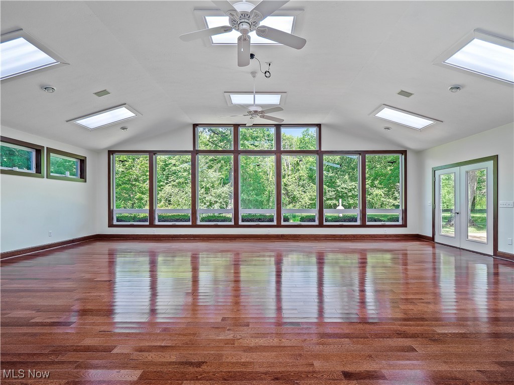 19322 E River Road Columbia Station OH 44028