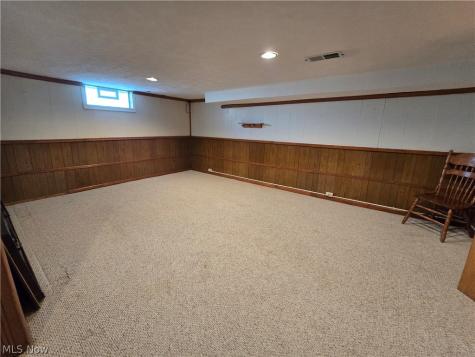 3923 Lake Road Youngstown OH 44511