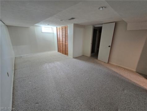 3923 Lake Road Youngstown OH 44511