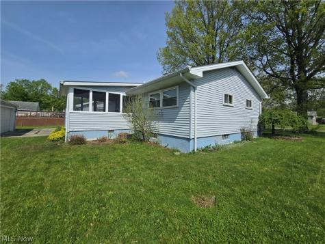 3923 Lake Road Youngstown OH 44511