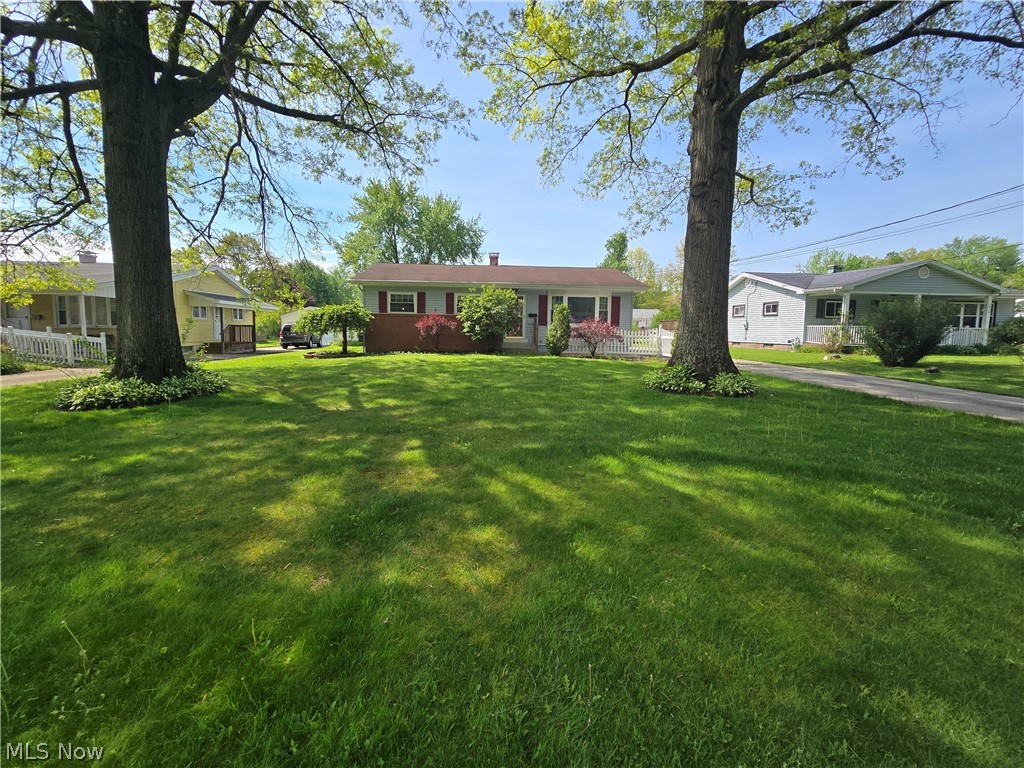 3923 Lake Road Youngstown OH 44511