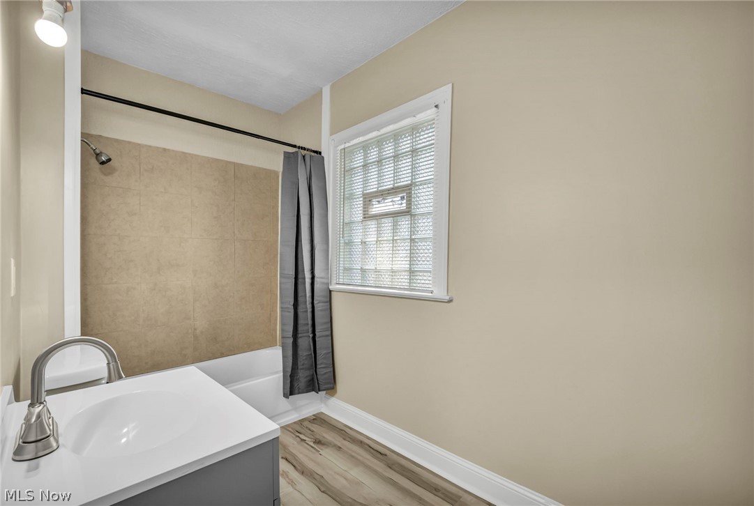 13316 Graham Road East Cleveland OH 44112