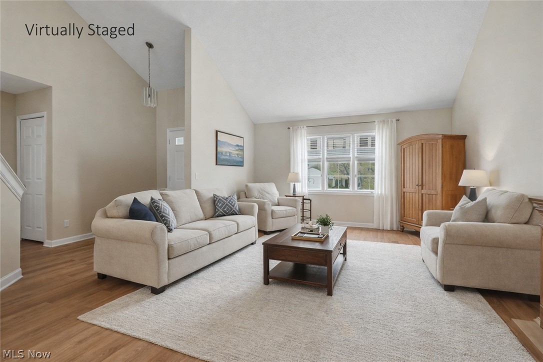 9809 Brookline Oval Strongsville OH 44136