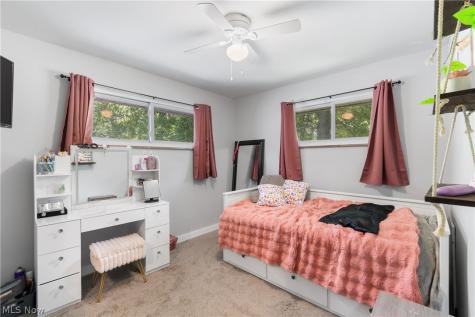 3991 Park Avenue Rootstown OH 44272