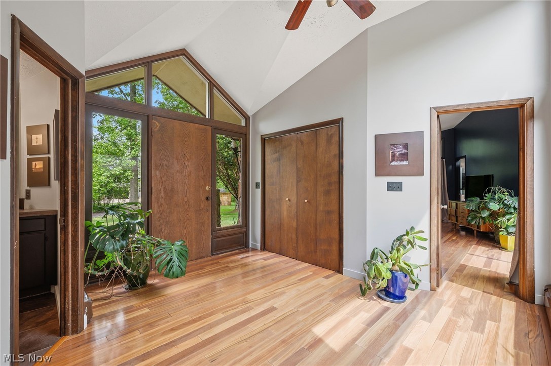 8995 Knotty Pine Lane Chardon OH 44024