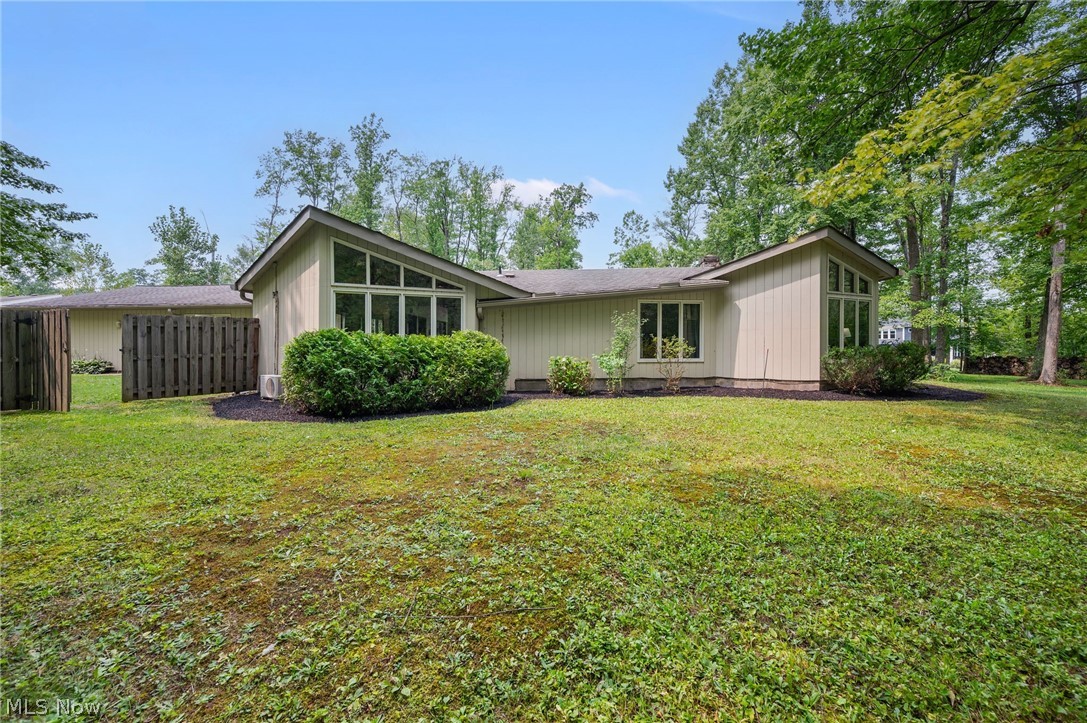 8995 Knotty Pine Lane Chardon OH 44024