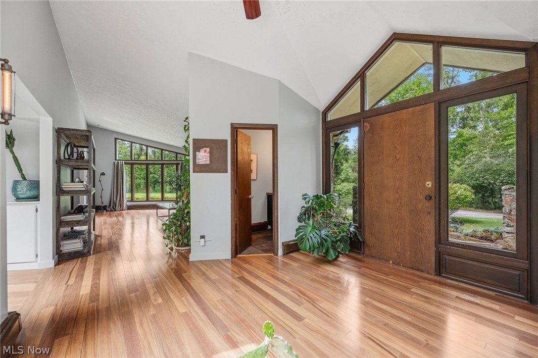 8995 Knotty Pine Lane Chardon OH 44024