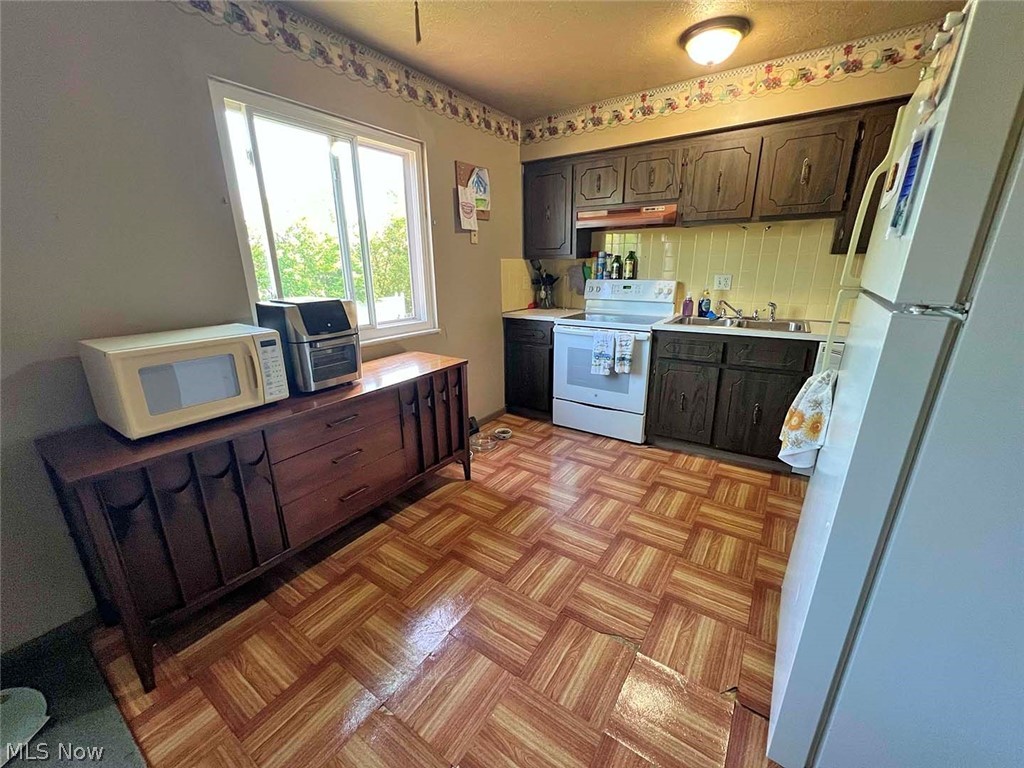 4060 Tudor Avenue Brunswick OH 44212