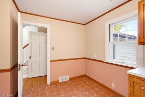 137 33rd Street NW Canton OH 44709