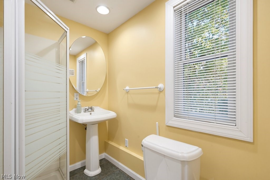 137 33rd Street NW Canton OH 44709