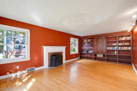 137 33rd Street NW Canton OH 44709