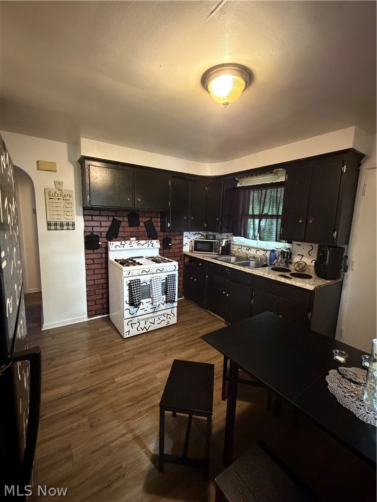 13116 Crennell Avenue Cleveland OH 44105