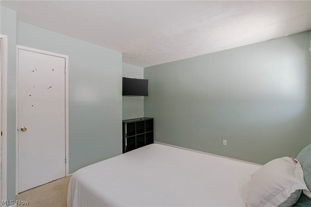 6250 Oxford Court Bedford Heights OH 44146