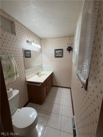 1510 Winchester Drive Parma OH 44134