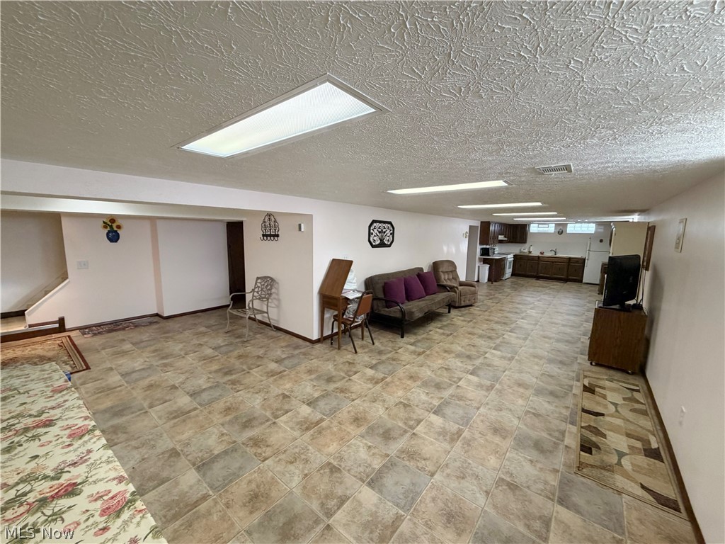 1510 Winchester Drive Parma OH 44134