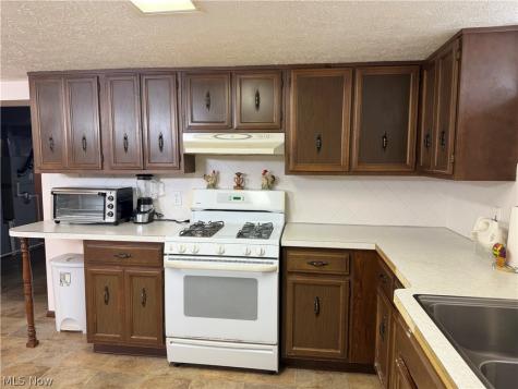 1510 Winchester Drive Parma OH 44134