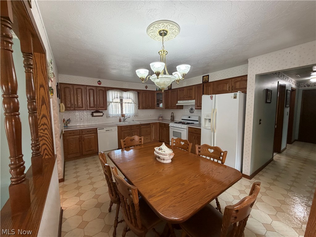 1510 Winchester Drive Parma OH 44134
