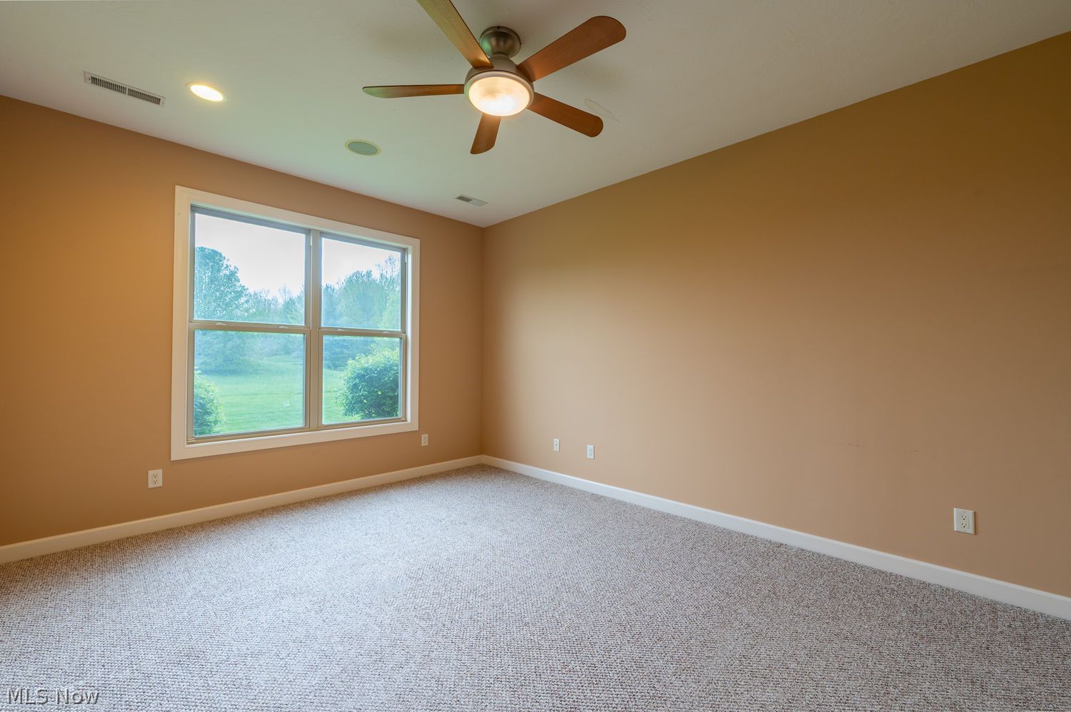 604 Rundle Street Lagrange OH 44050