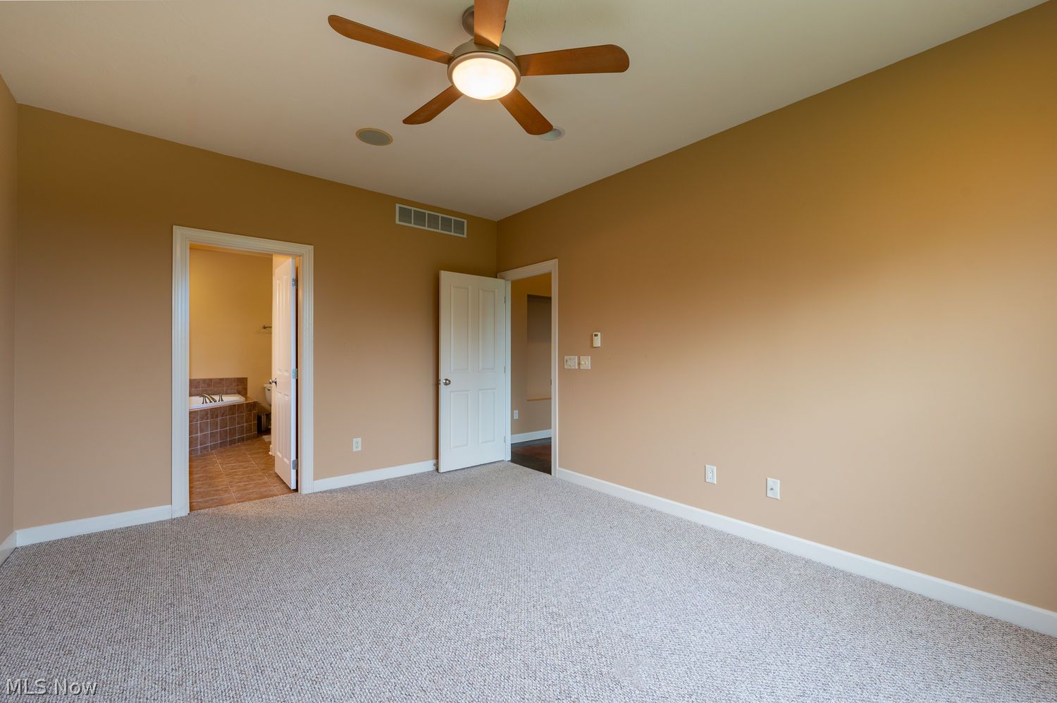 604 Rundle Street Lagrange OH 44050