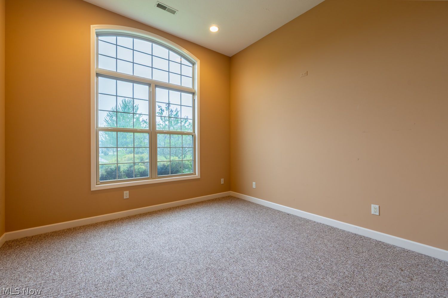 604 Rundle Street Lagrange OH 44050