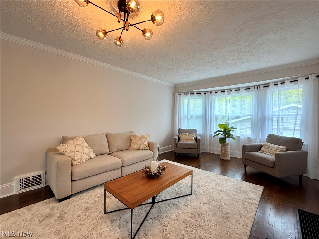3288 Silsby Road Cleveland Heights OH 44118