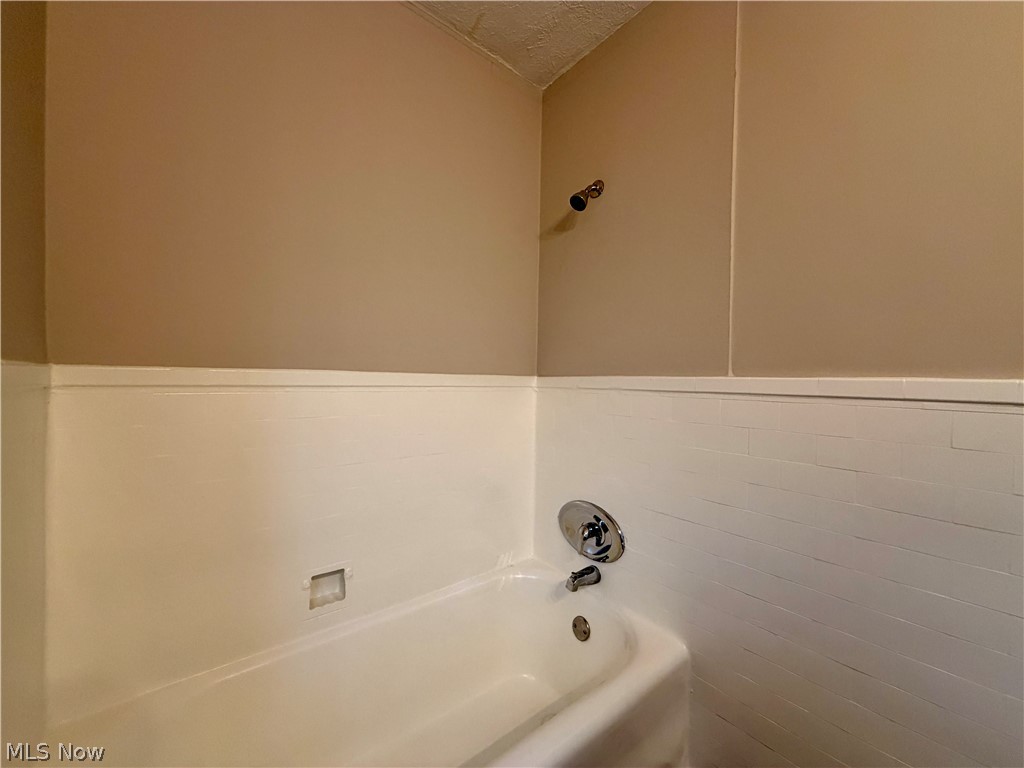 3288 Silsby Road Cleveland Heights OH 44118