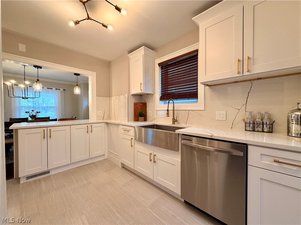 3288 Silsby Road Cleveland Heights OH 44118