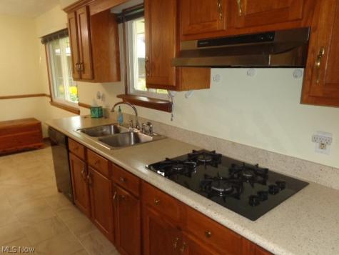25408 Highland Road Richmond Heights OH 44143