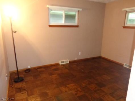 25408 Highland Road Richmond Heights OH 44143