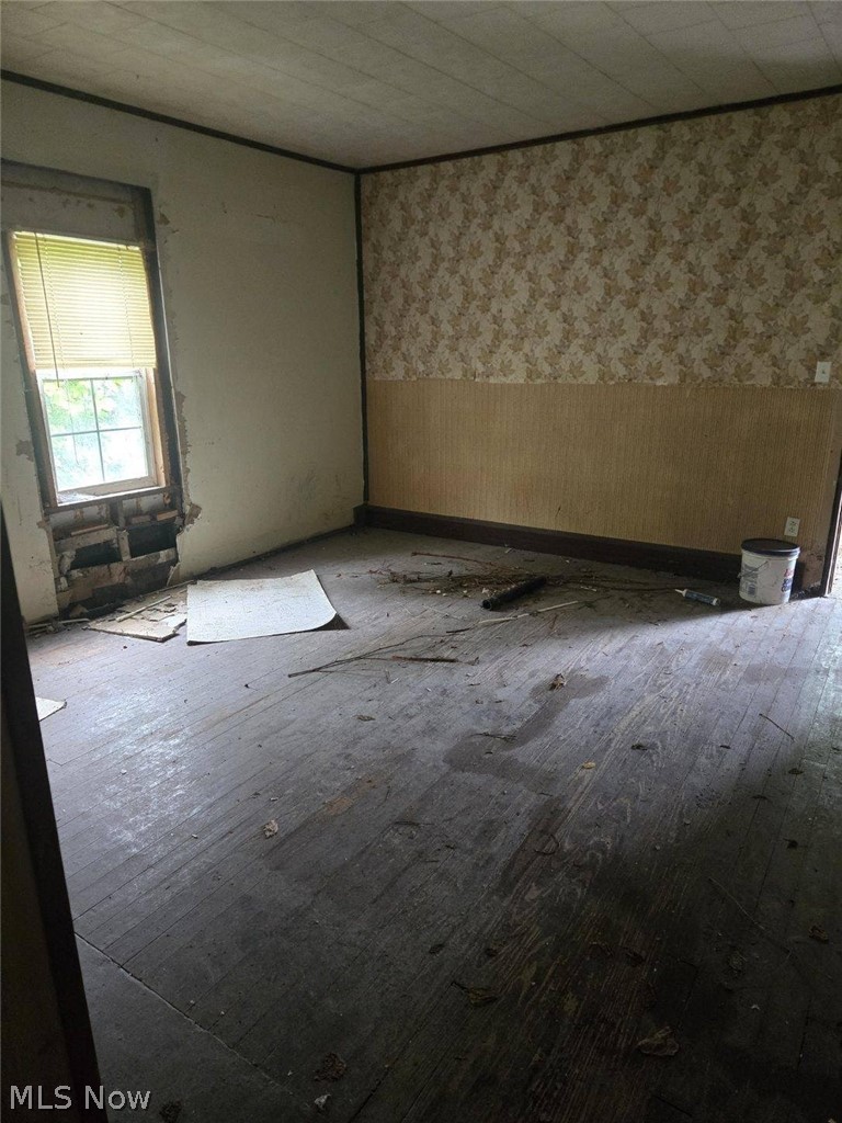 1209 N 8th Street Martins Ferry OH 43935